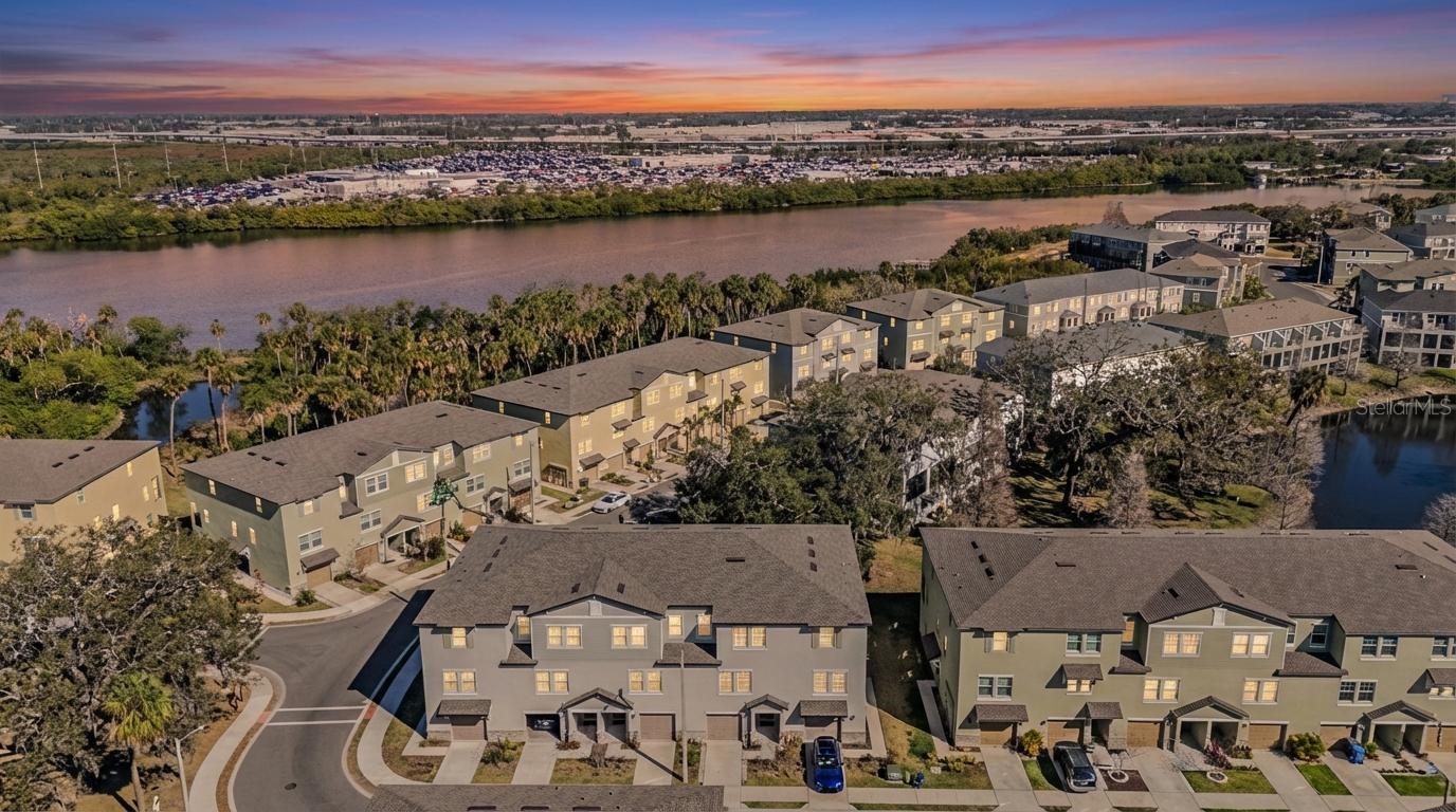 Image 53 of 54 For 4607 Tuscan Loon Drive