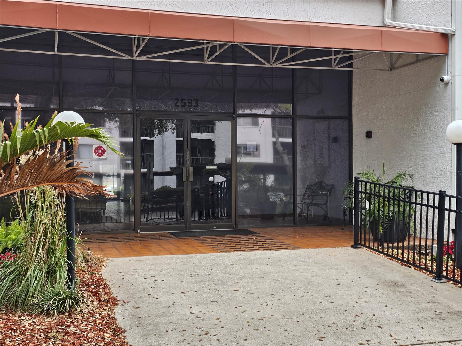 Image 2 of 14 For 2593 Countryside Boulevard 7313