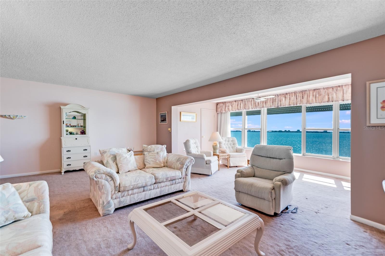 Image 13 of 54 For 5900 Shore Boulevard S 709