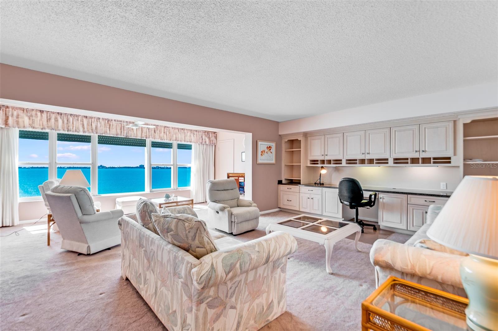 Image 14 of 54 For 5900 Shore Boulevard S 709