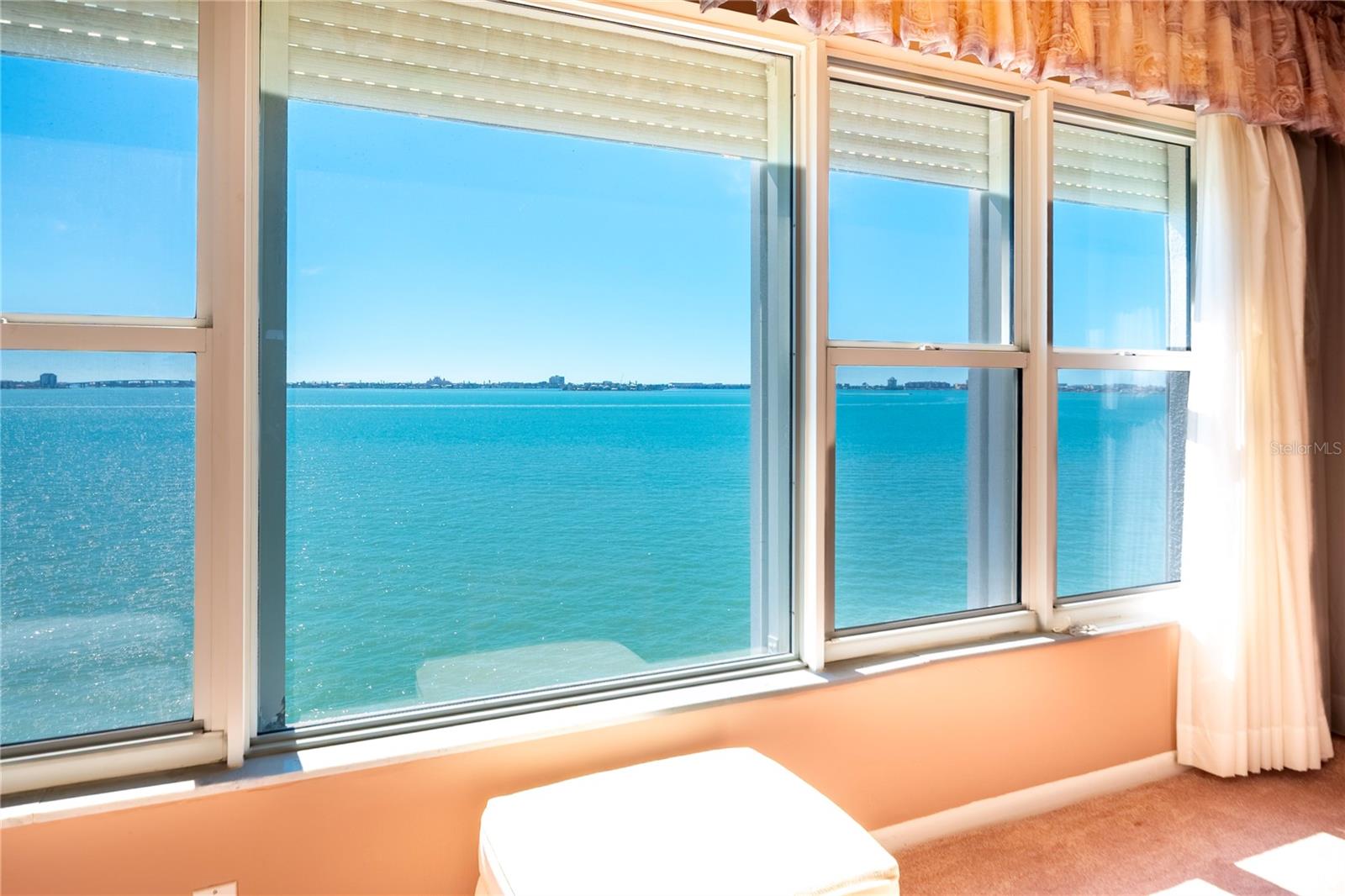 Image 20 of 54 For 5900 Shore Boulevard S 709