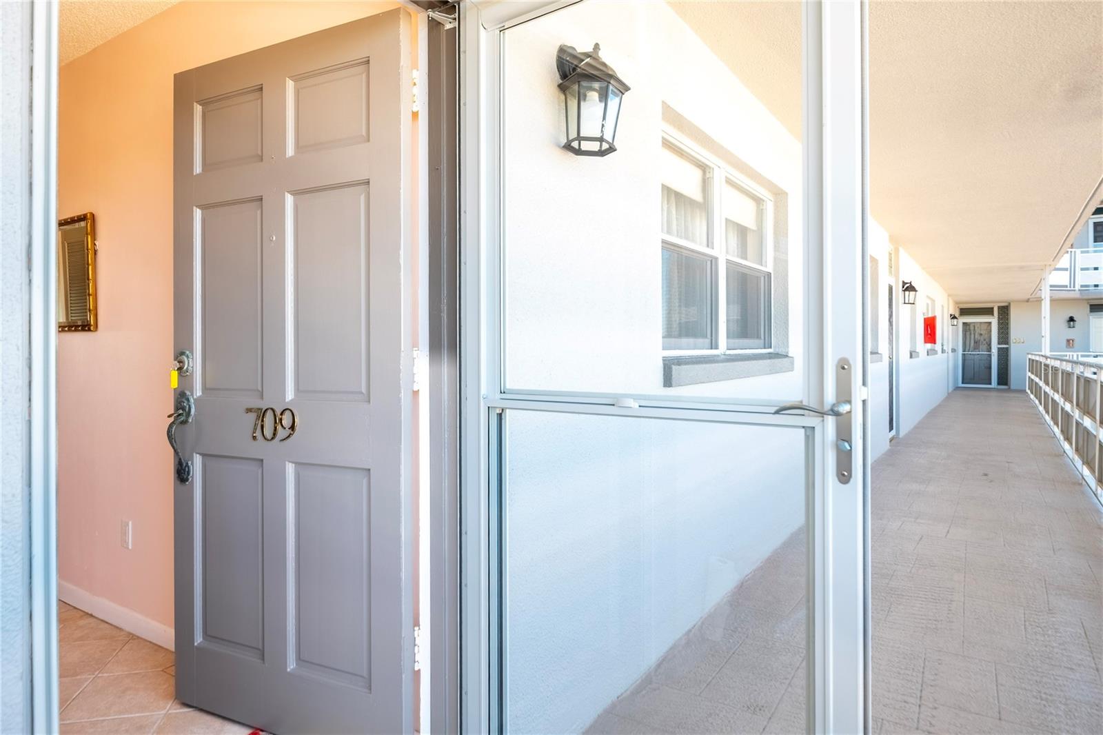 Image 3 of 54 For 5900 Shore Boulevard S 709