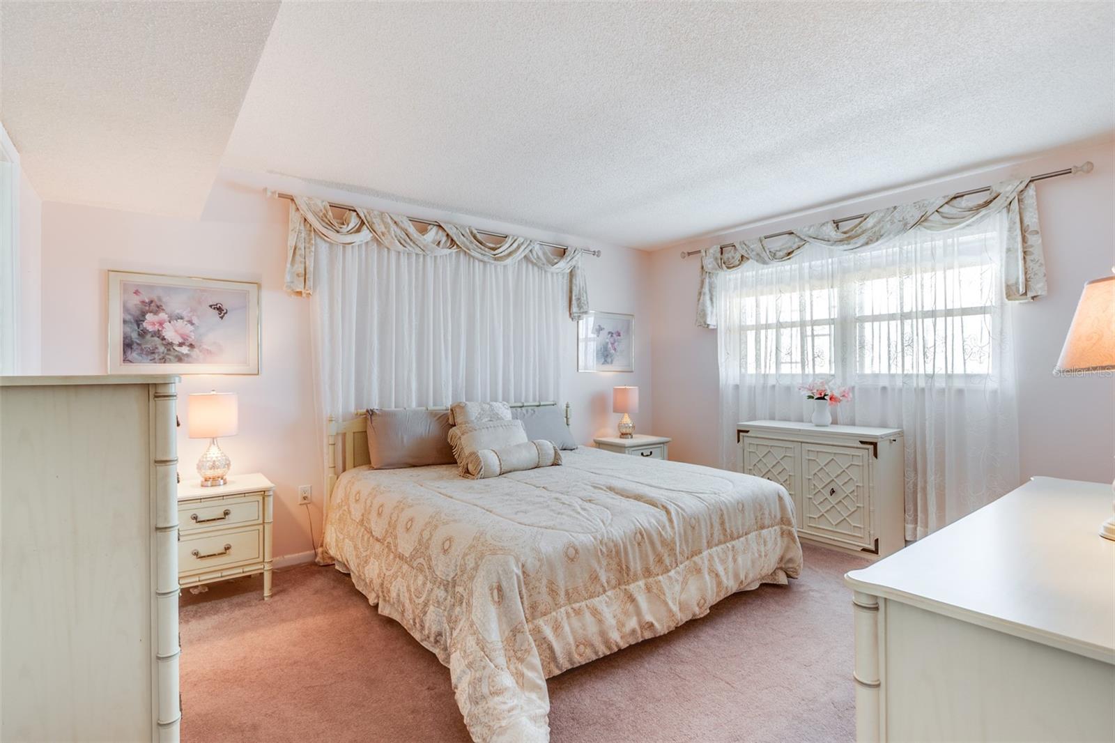 Image 34 of 54 For 5900 Shore Boulevard S 709