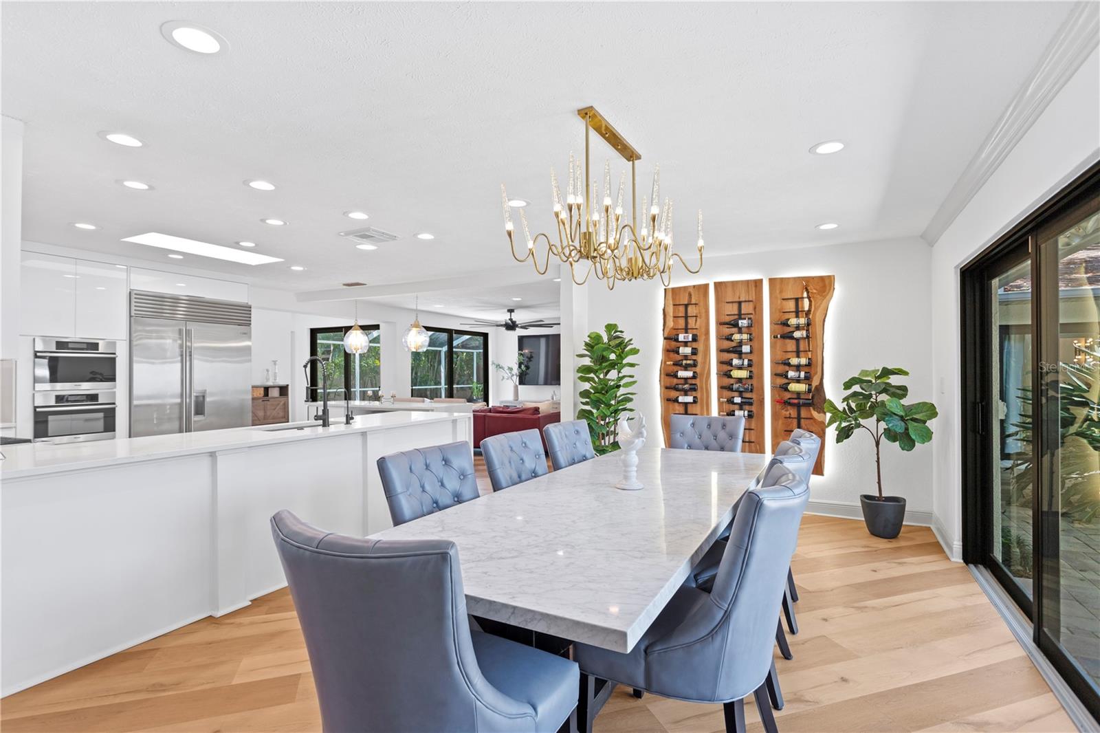 Image 13 of 53 For 207 Coolidge Avenue