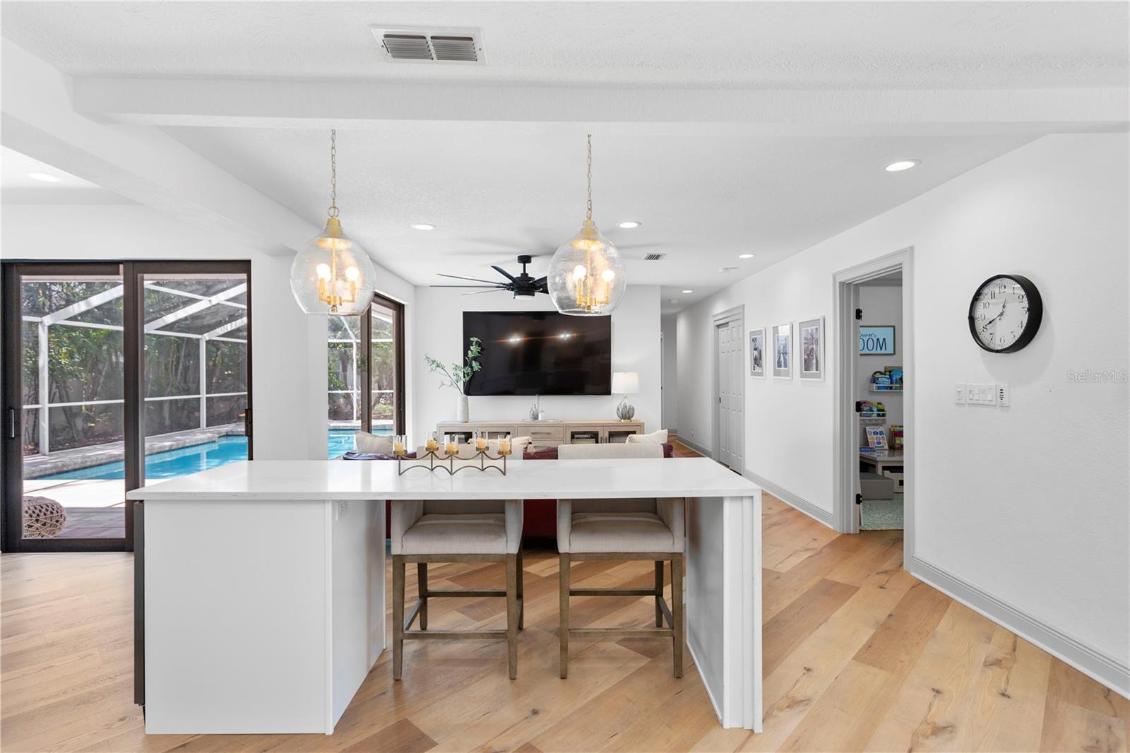 Image 18 of 53 For 207 Coolidge Avenue