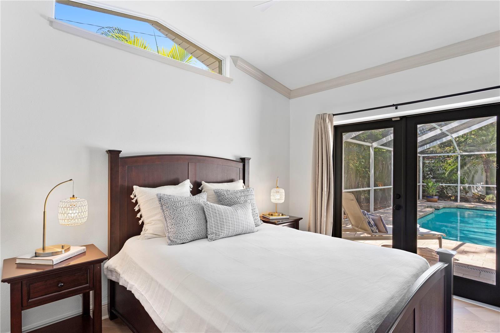 Image 31 of 53 For 207 Coolidge Avenue