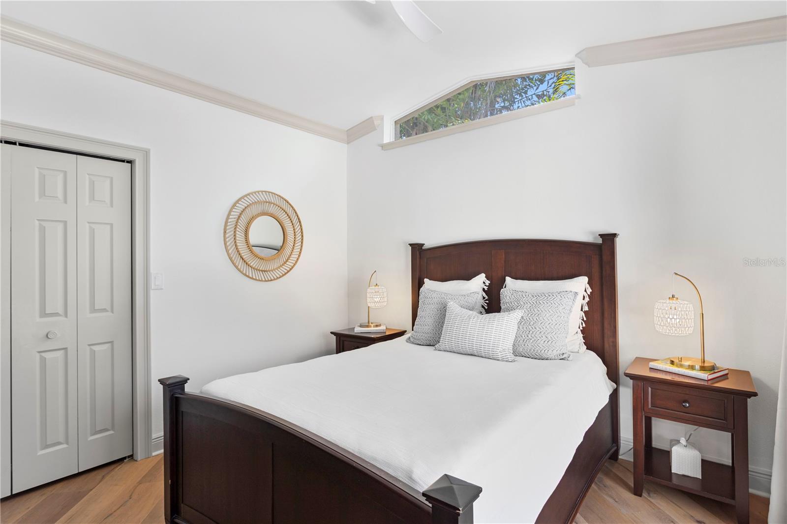 Image 33 of 53 For 207 Coolidge Avenue