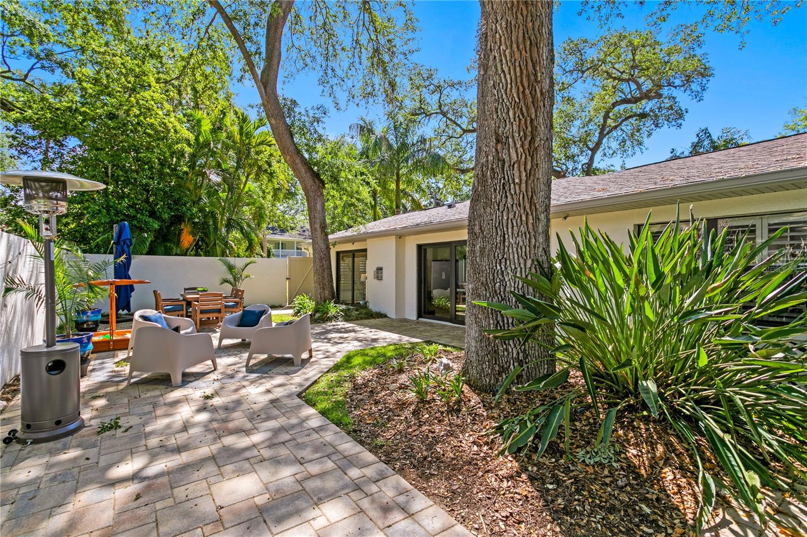 Image 45 of 53 For 207 Coolidge Avenue