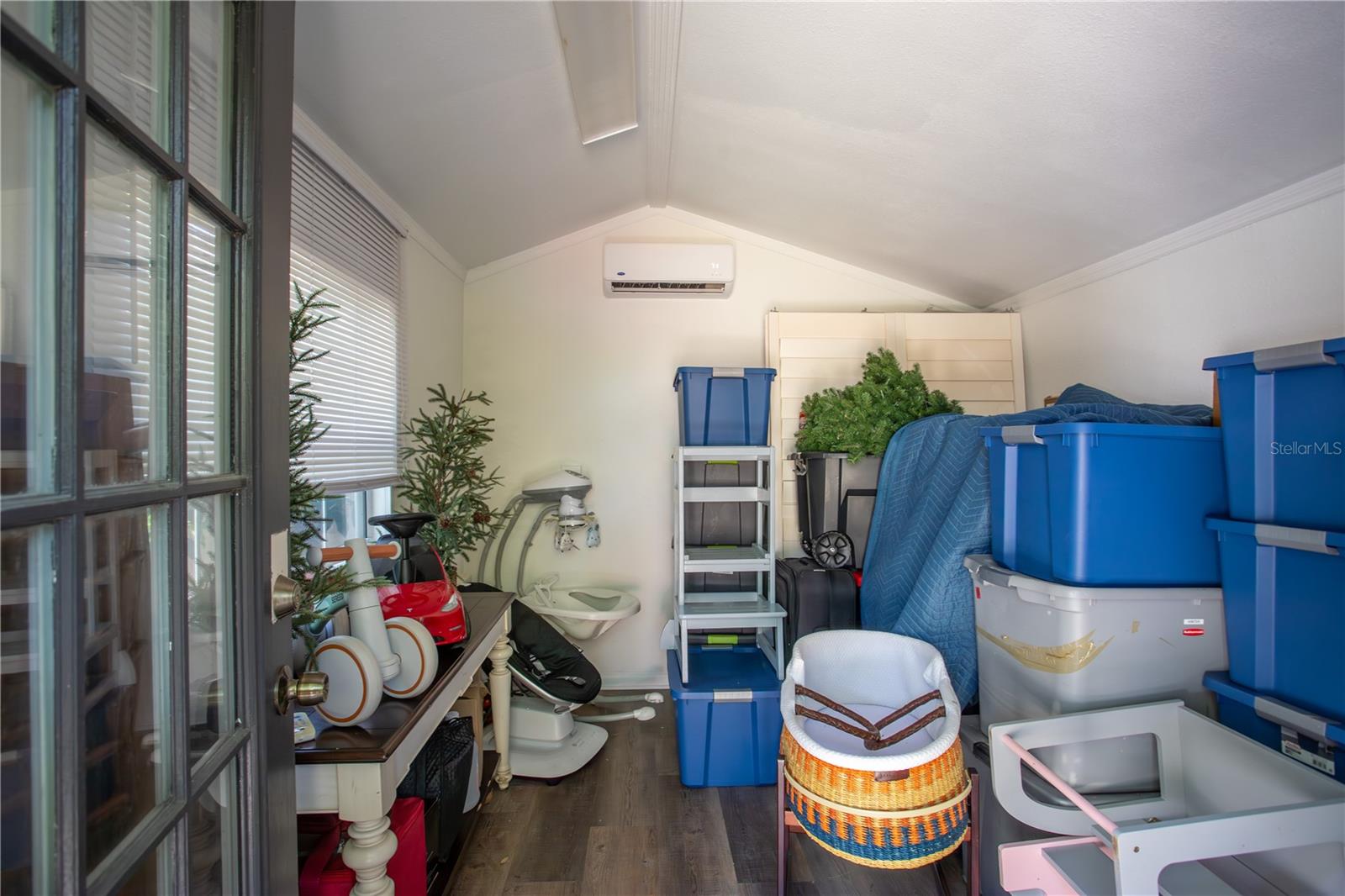 Image 50 of 53 For 207 Coolidge Avenue