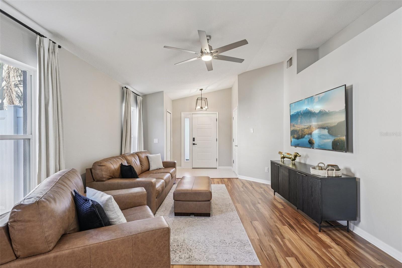 Image 10 of 100 For 3105 Whitley Bay Court