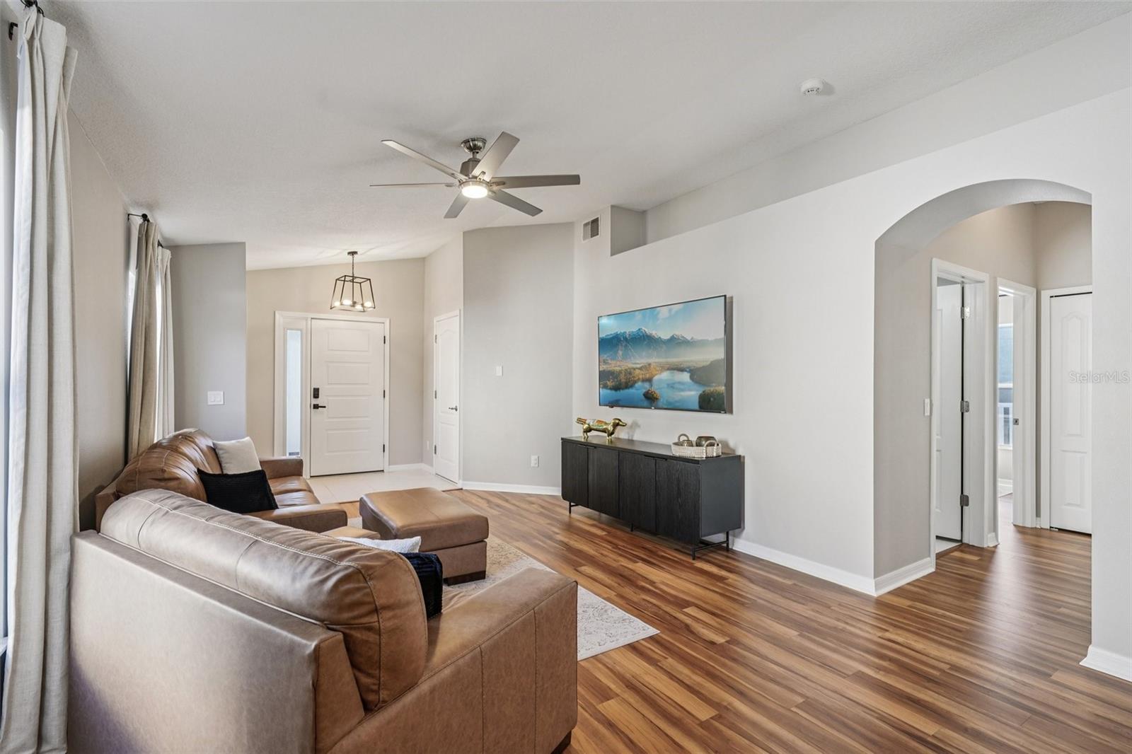 Image 11 of 100 For 3105 Whitley Bay Court