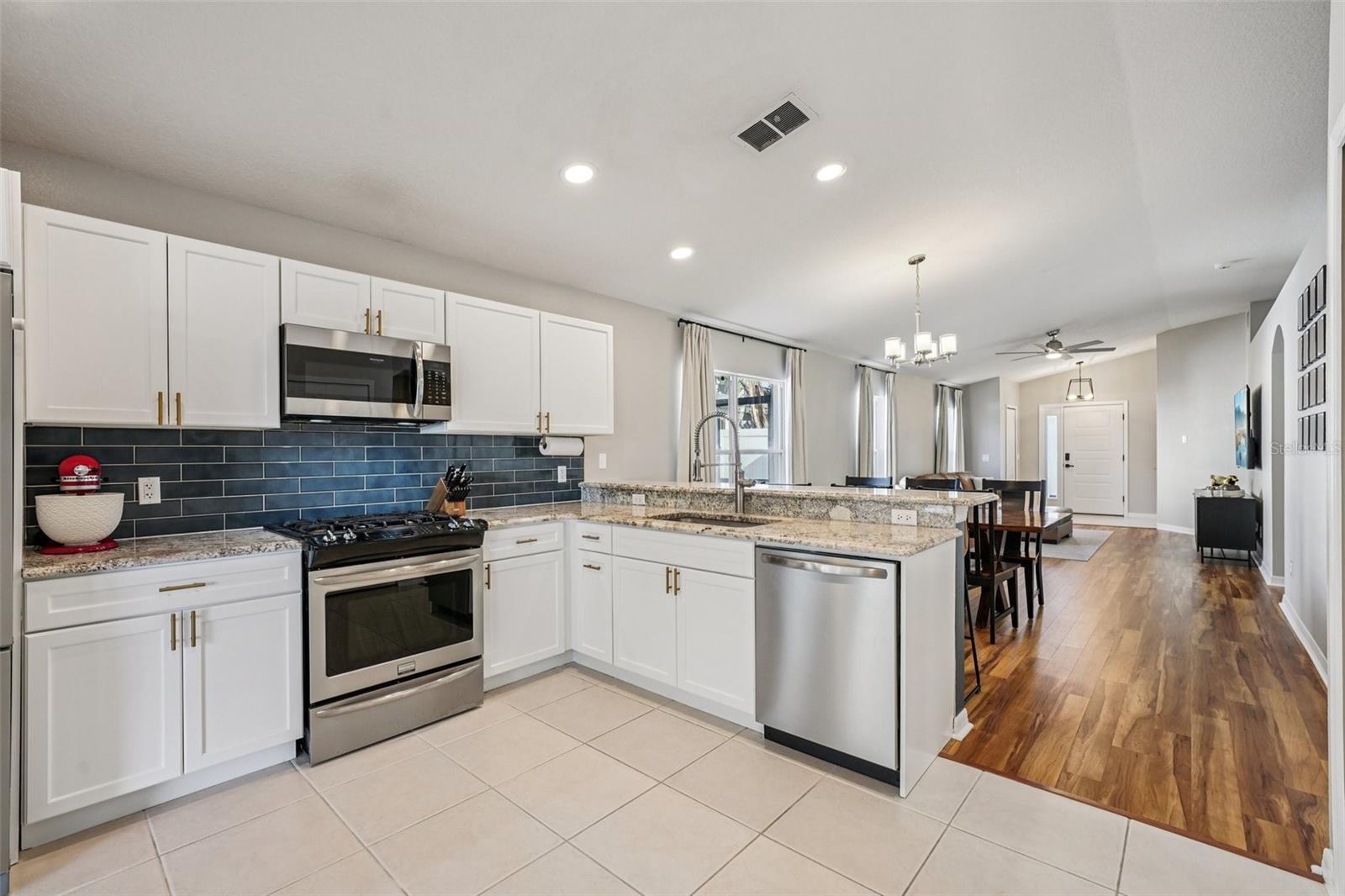 Image 23 of 100 For 3105 Whitley Bay Court