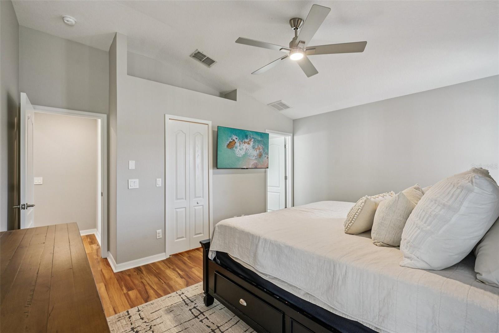 Image 33 of 100 For 3105 Whitley Bay Court