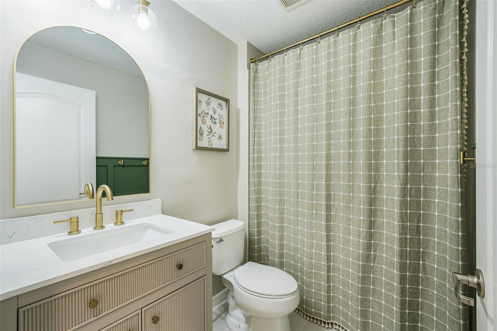 Image 40 of 100 For 3105 Whitley Bay Court