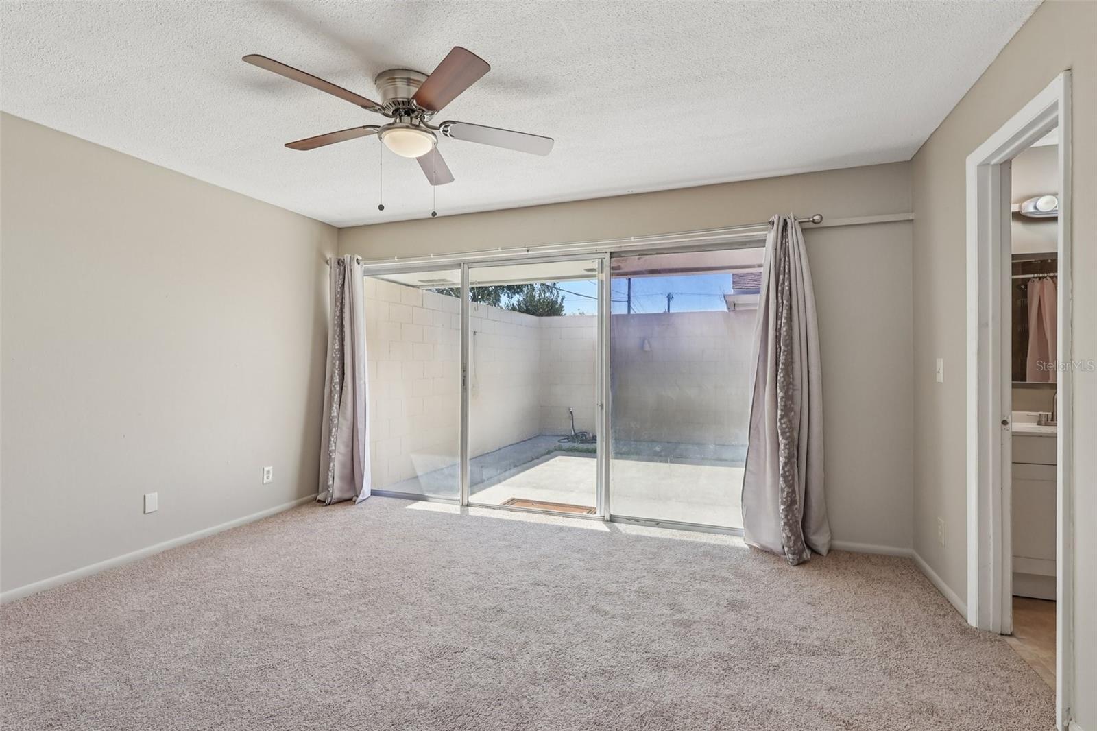 Image 10 of 40 For 950 Bayward Lane