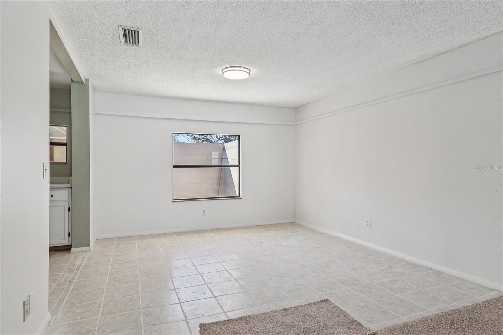 Image 16 of 40 For 950 Bayward Lane