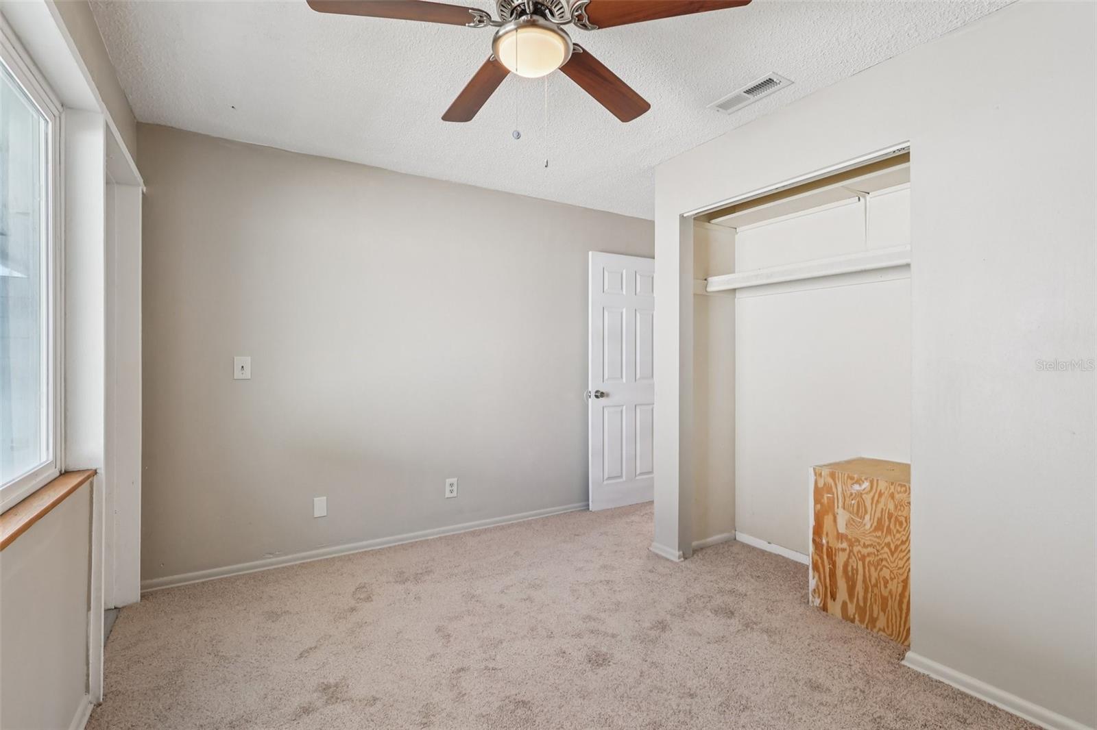 Image 27 of 40 For 950 Bayward Lane