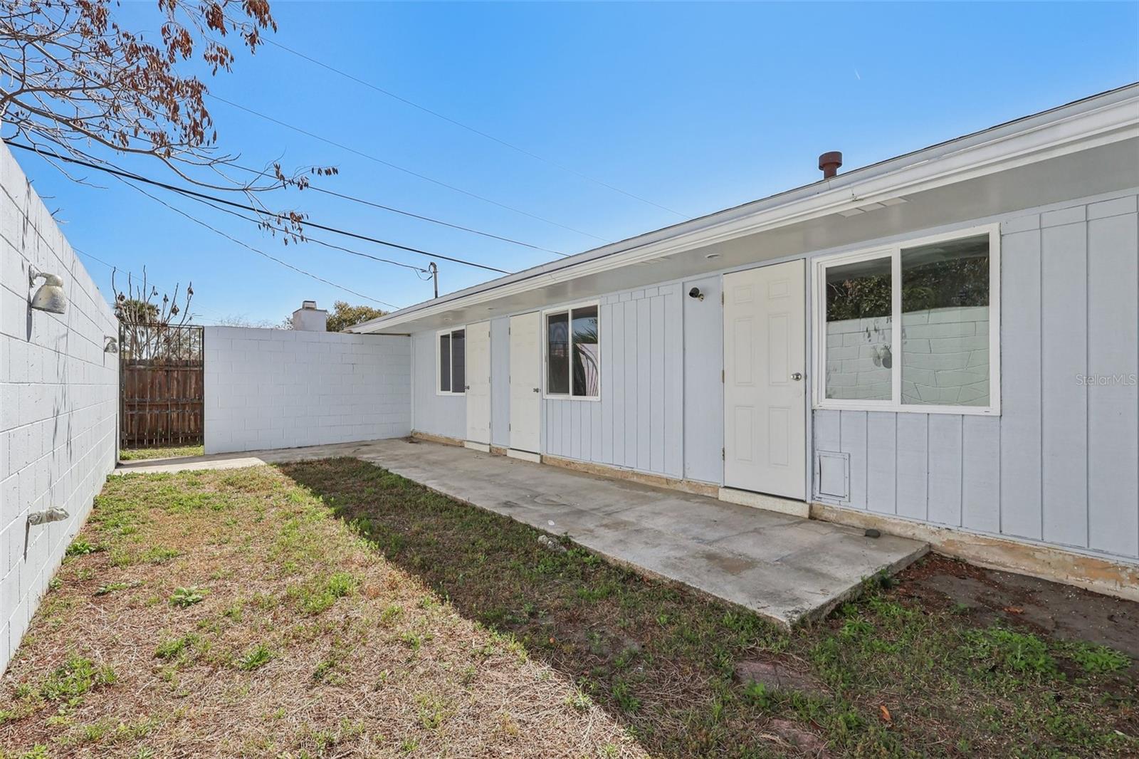 Image 37 of 40 For 950 Bayward Lane