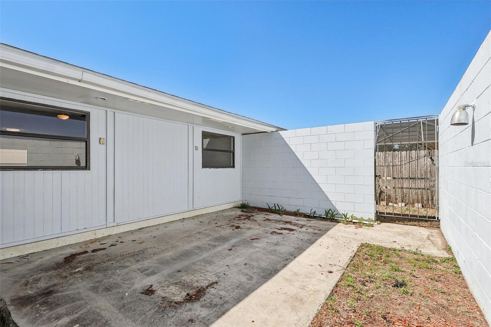 Image 38 of 40 For 950 Bayward Lane