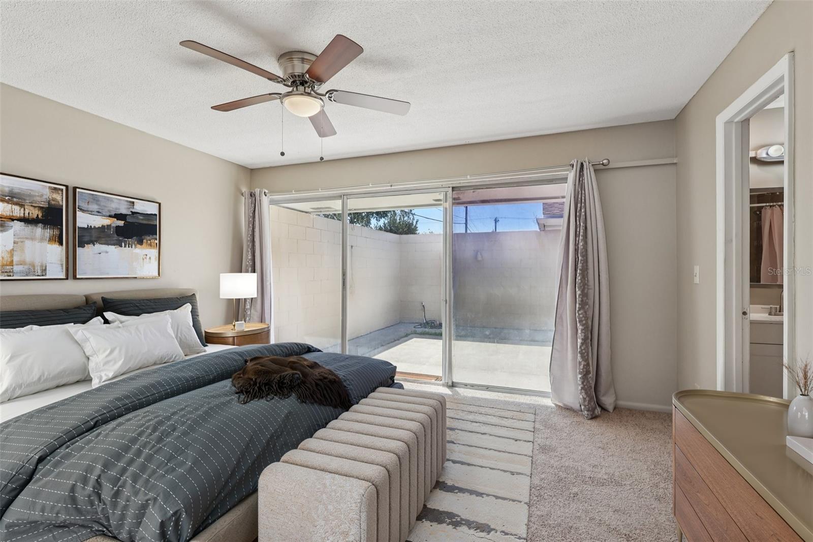 Image 5 of 40 For 950 Bayward Lane