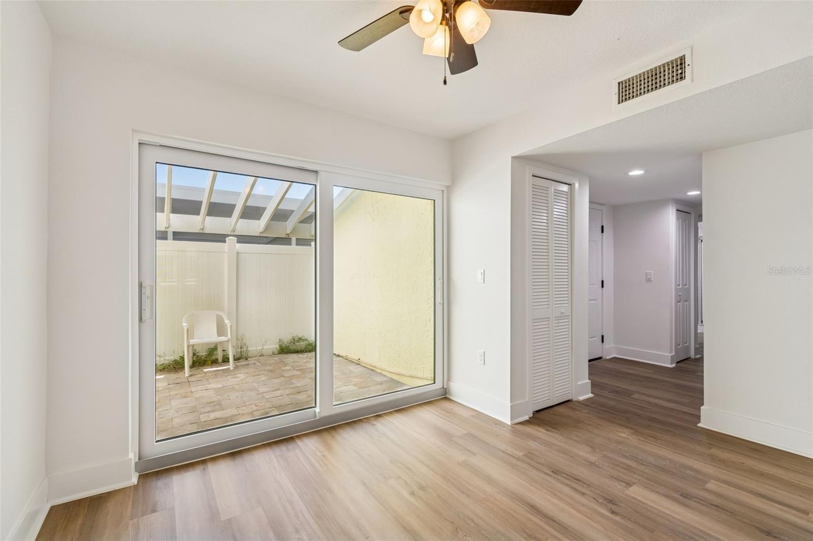 Image 12 of 100 For 1 Windrush Boulevard 23