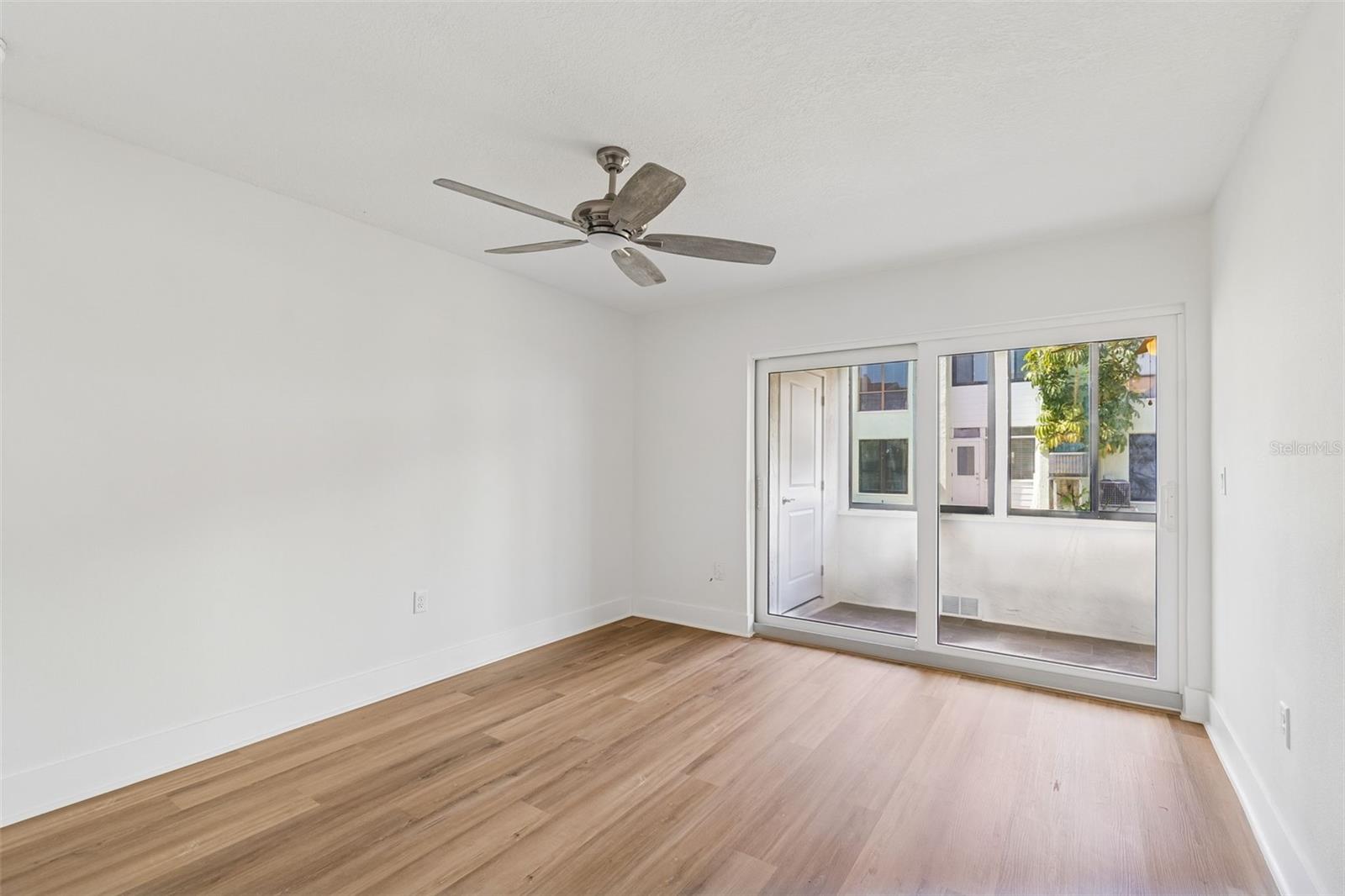 Image 31 of 100 For 1 Windrush Boulevard 23