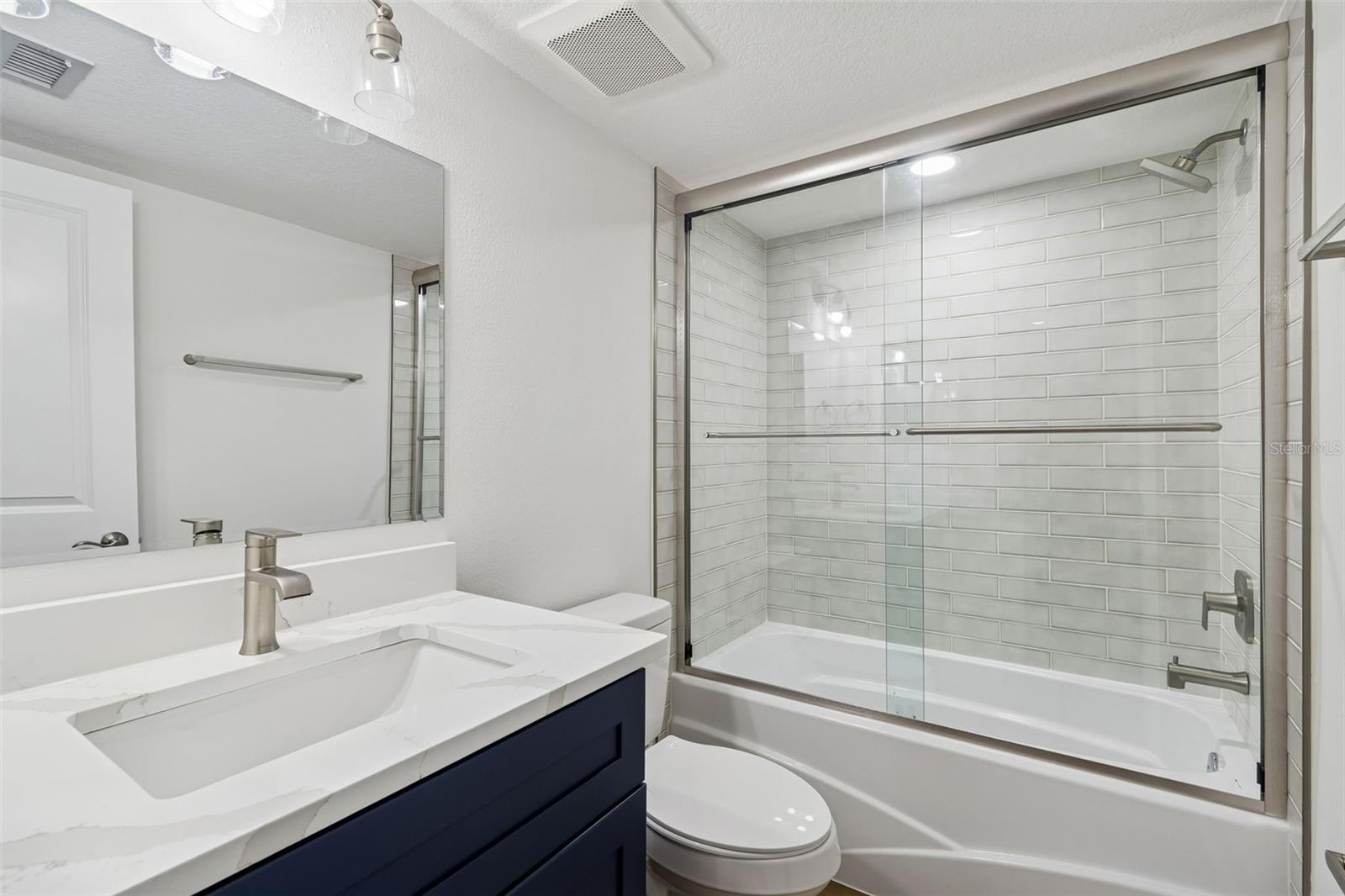 Image 36 of 100 For 1 Windrush Boulevard 23