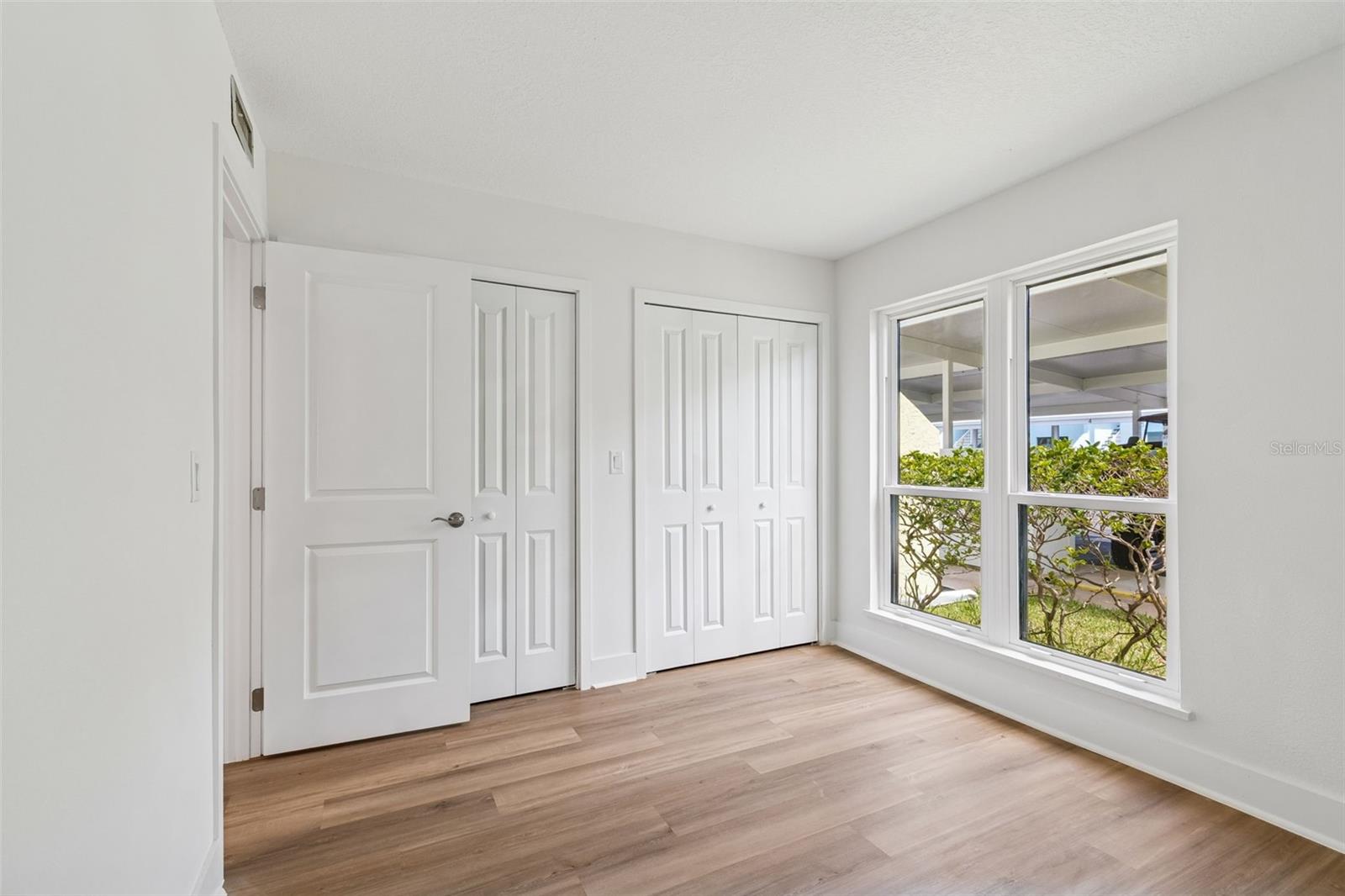 Image 43 of 100 For 1 Windrush Boulevard 23