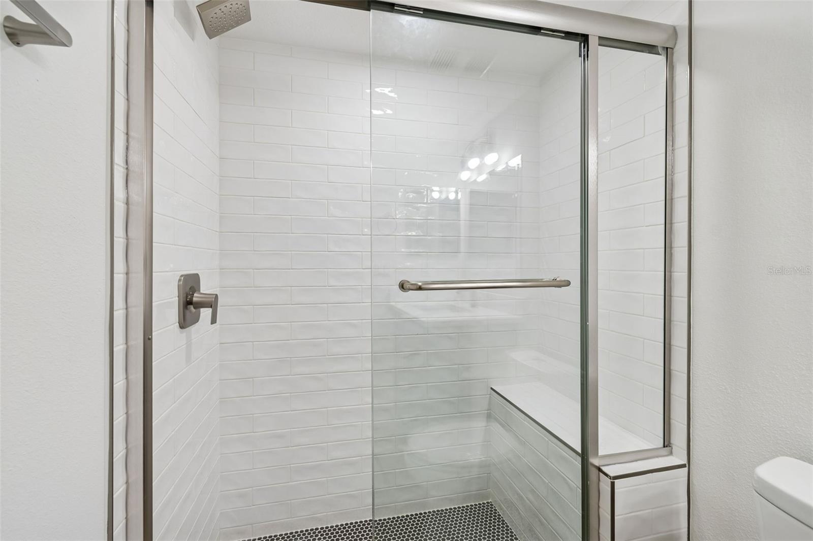 Image 45 of 100 For 1 Windrush Boulevard 23