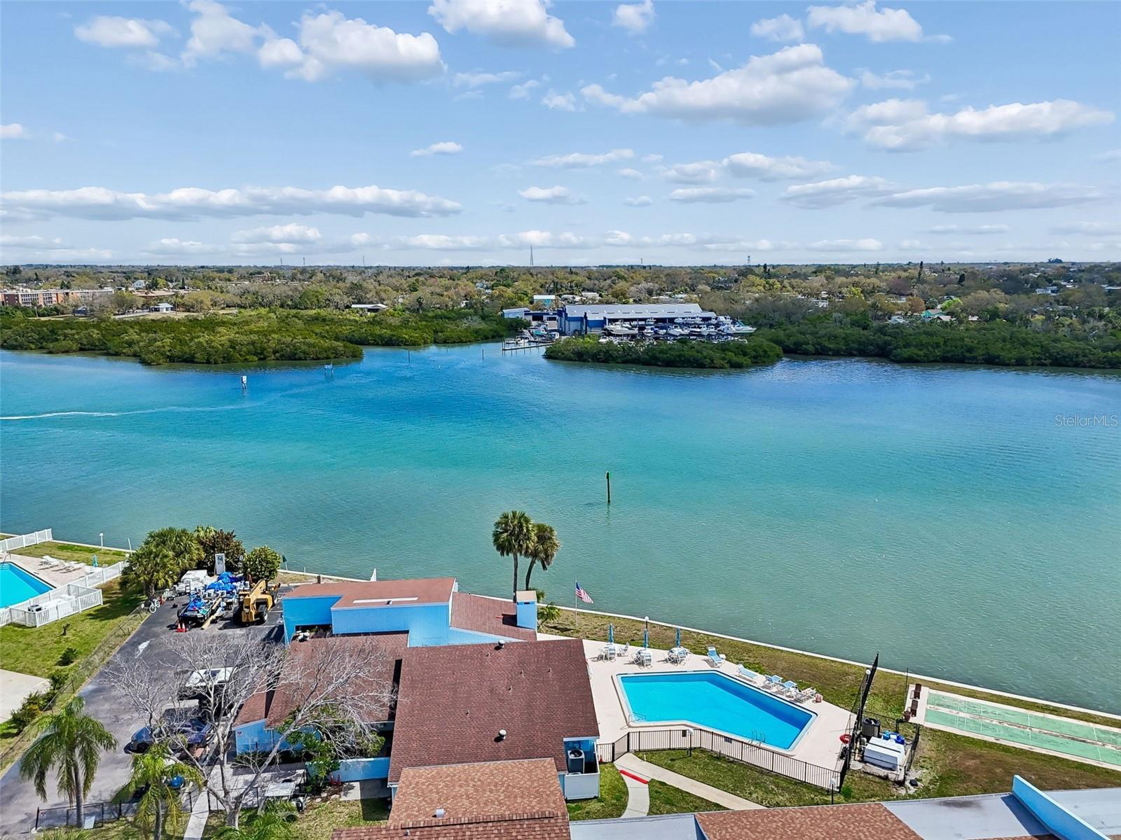 Image 56 of 100 For 1 Windrush Boulevard 23