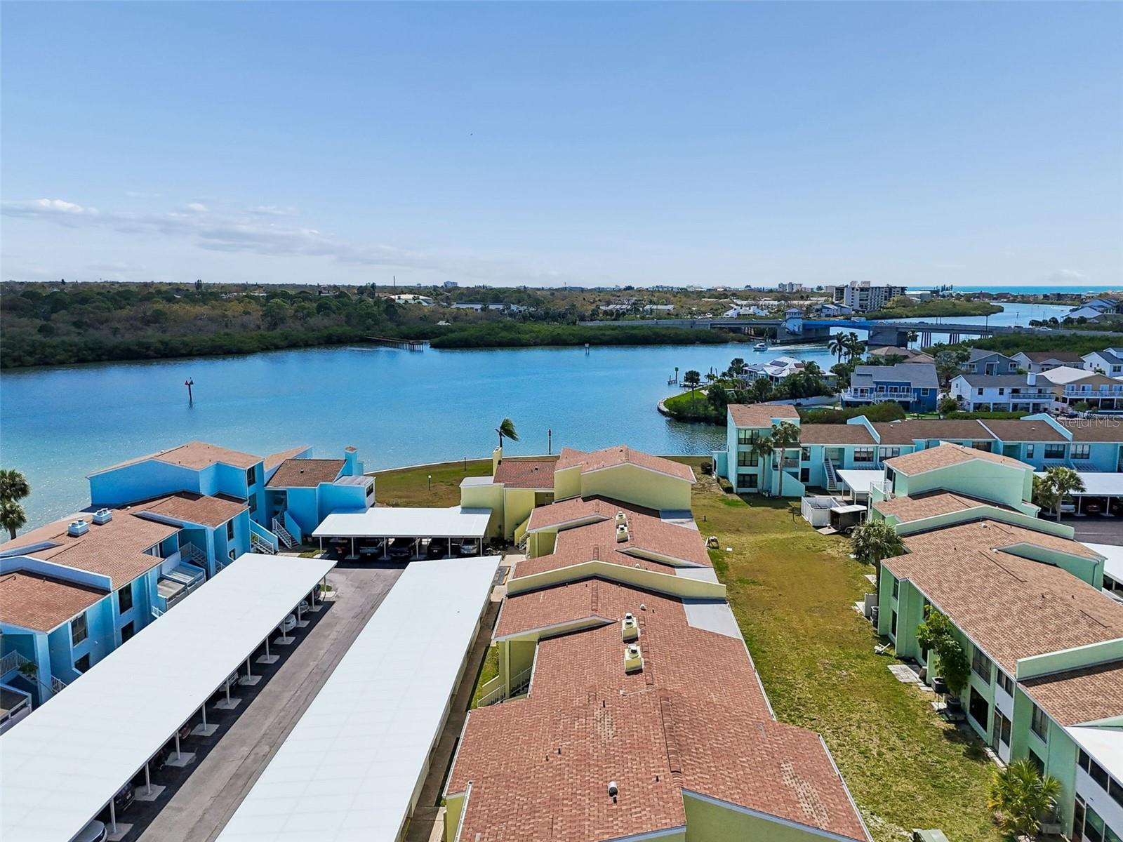 Image 69 of 100 For 1 Windrush Boulevard 23