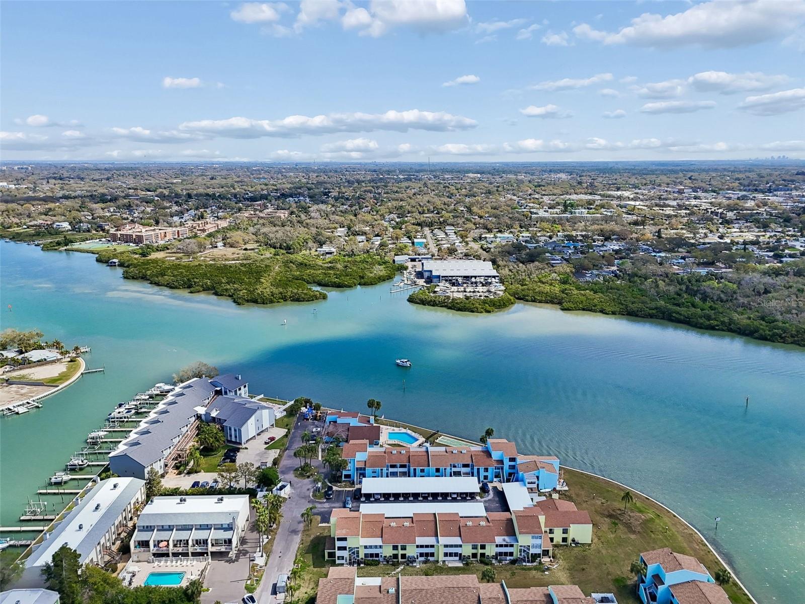 Image 81 of 100 For 1 Windrush Boulevard 23