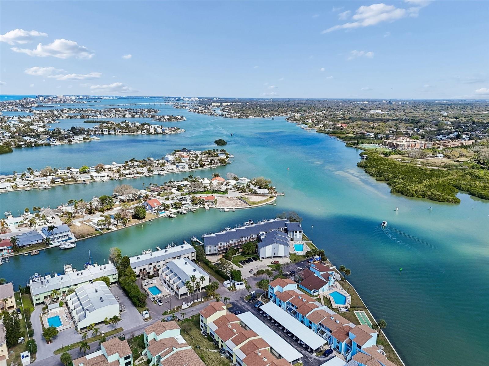 Image 83 of 100 For 1 Windrush Boulevard 23