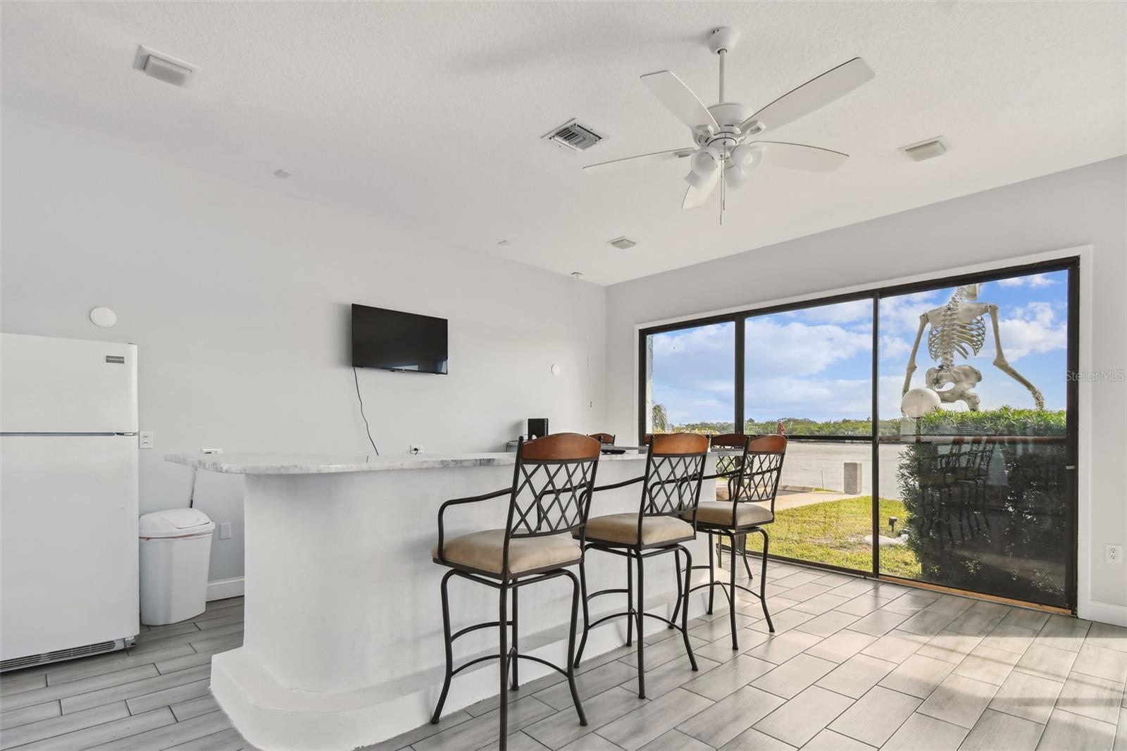 Image 94 of 100 For 1 Windrush Boulevard 23