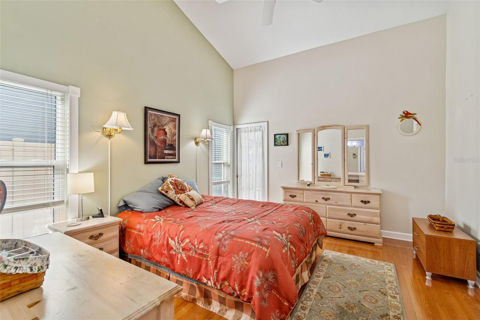 Listing photo id 21 for 8626 Boysenberry Drive