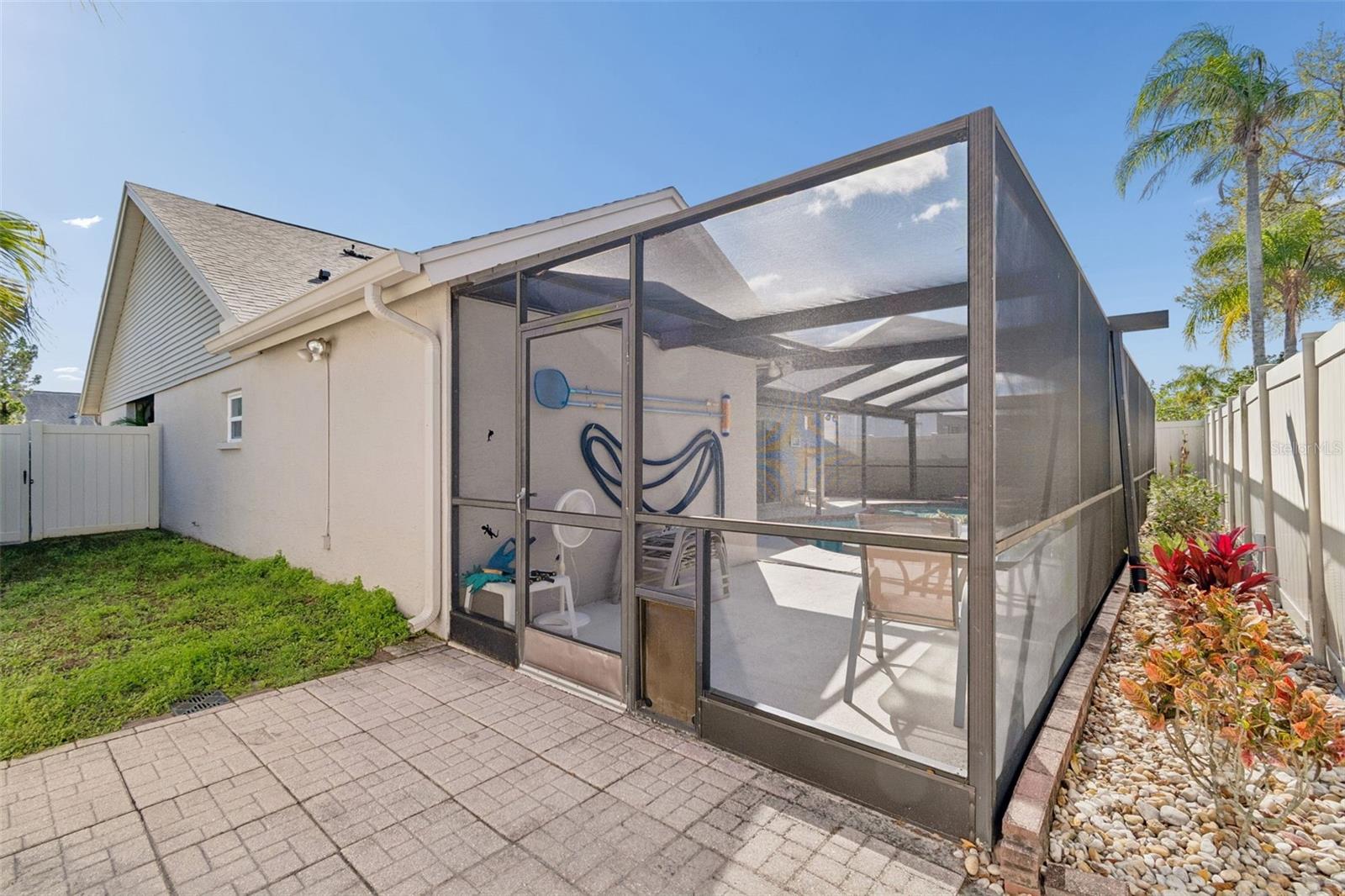 Listing photo id 40 for 8626 Boysenberry Drive