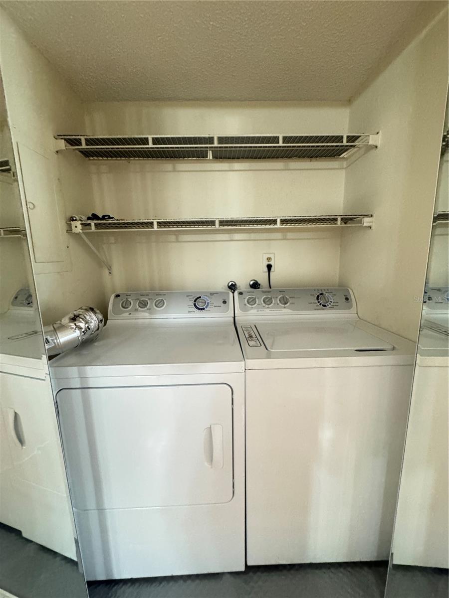 Image 11 of 17 For 2625 State Road 590 1822