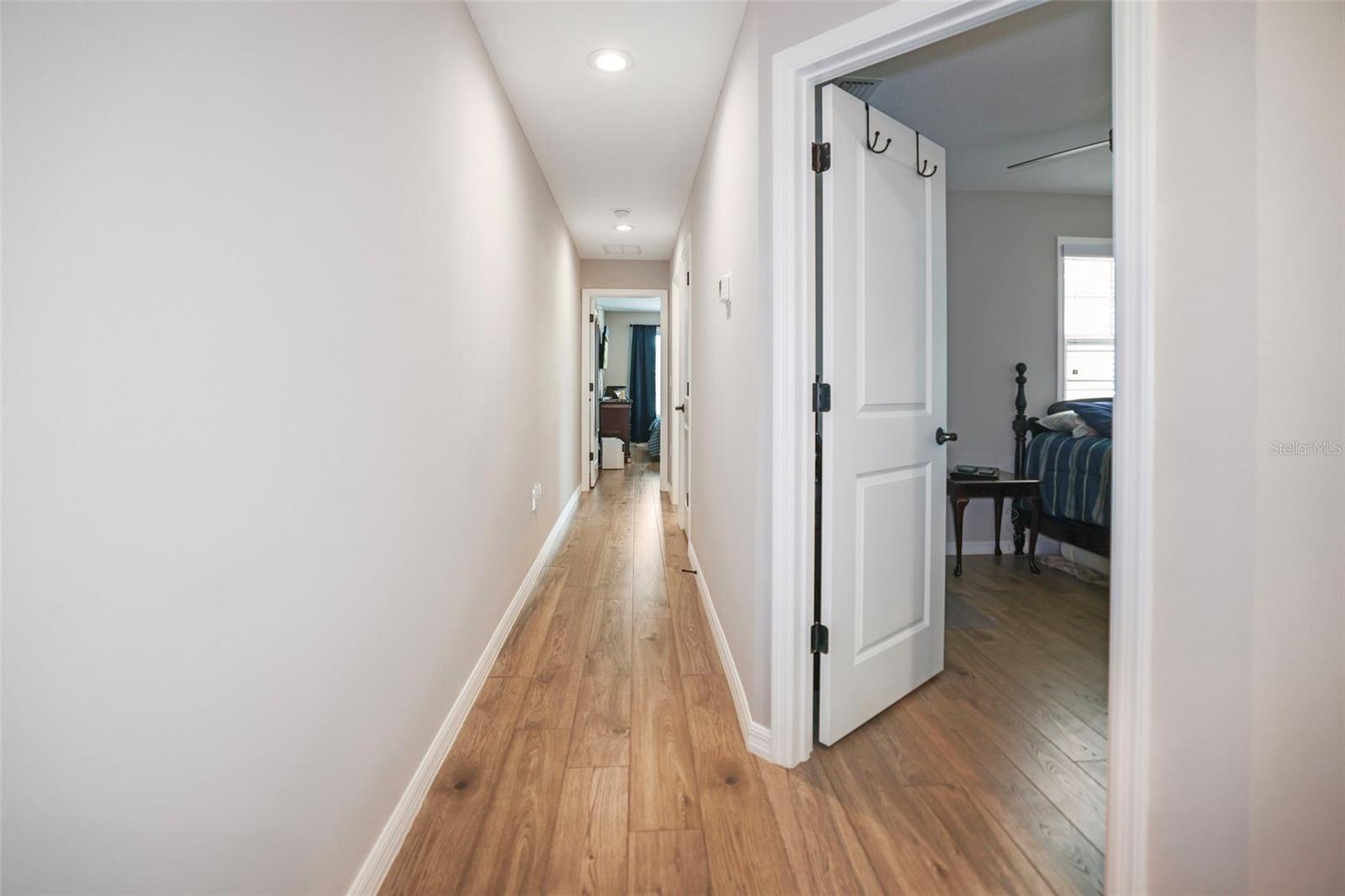 Image 21 of 66 For 5472 Riverwalk Preserve Drive