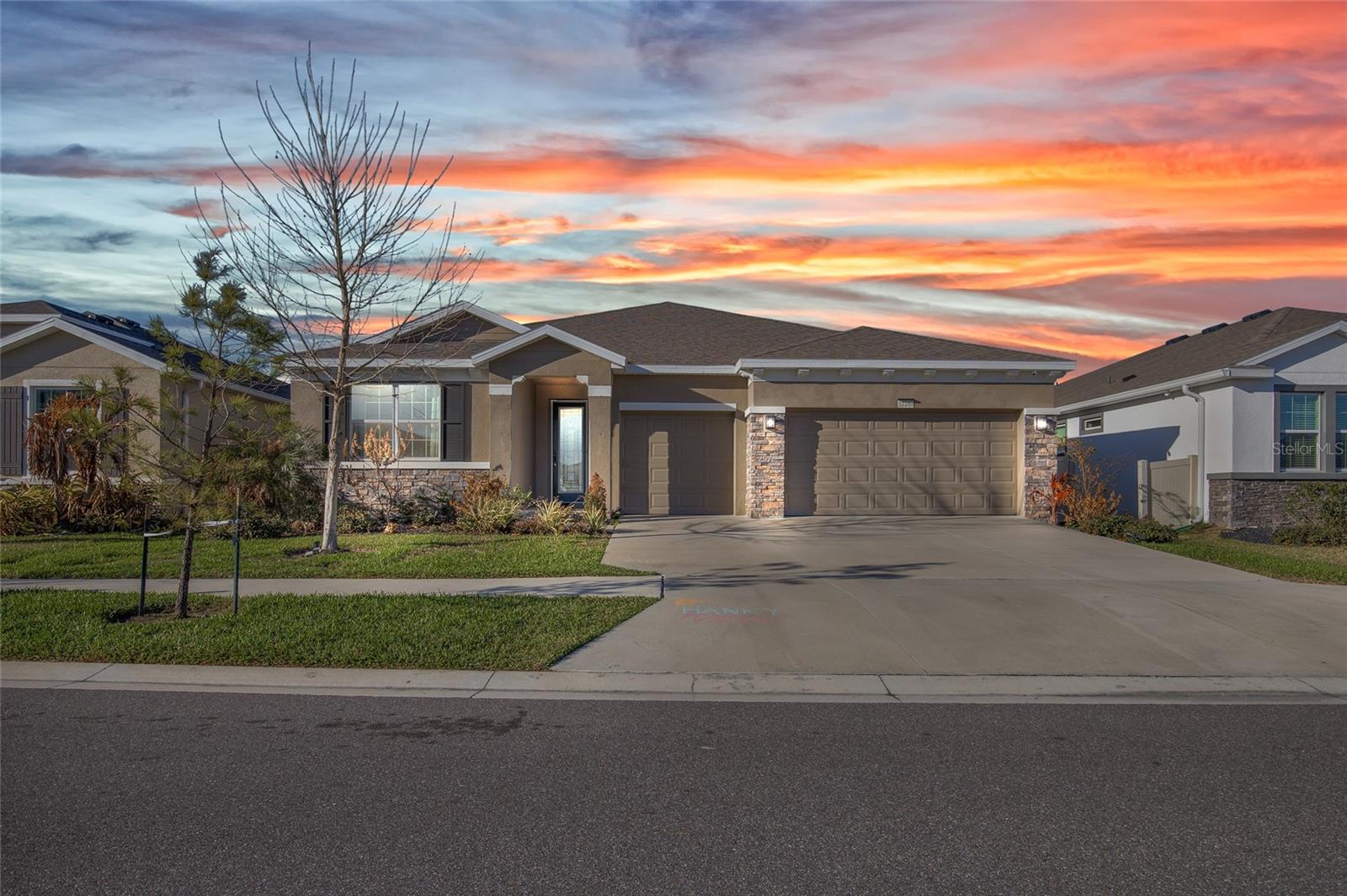 Details for 32289 Conchshell Sail Street, WESLEY CHAPEL, FL 33545