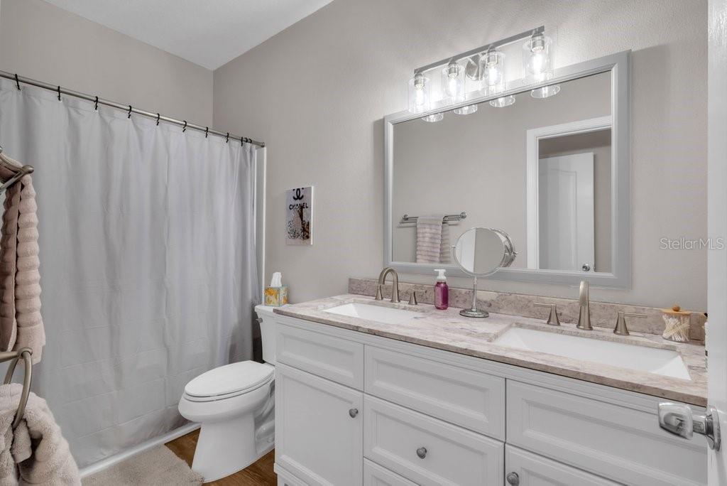 Image 16 of 31 For 15855 Fishhawk View Drive