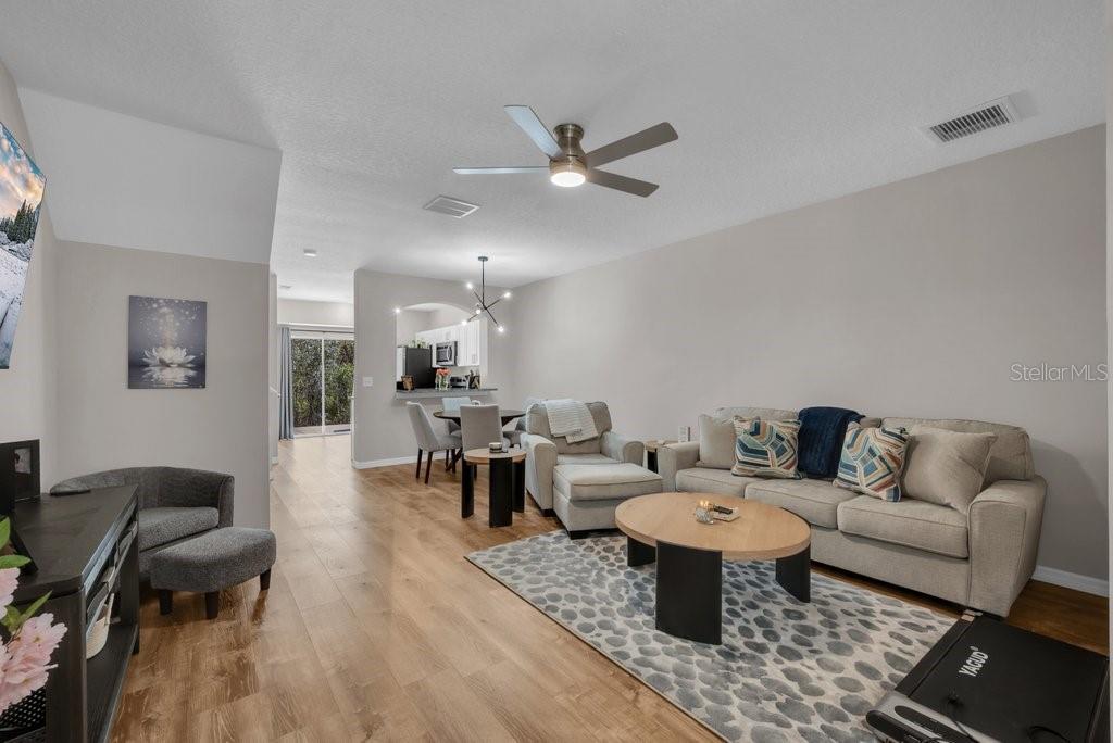 Image 6 of 31 For 15855 Fishhawk View Drive