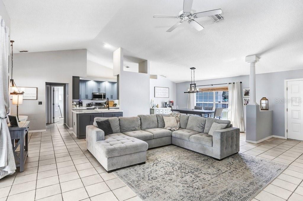 Image 5 of 49 For 3066 Stephanie Drive