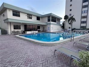 Image 14 of 19 For 300 Woodette Drive 303