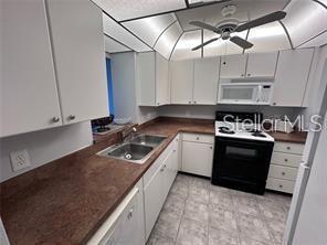 Image 6 of 19 For 300 Woodette Drive 303