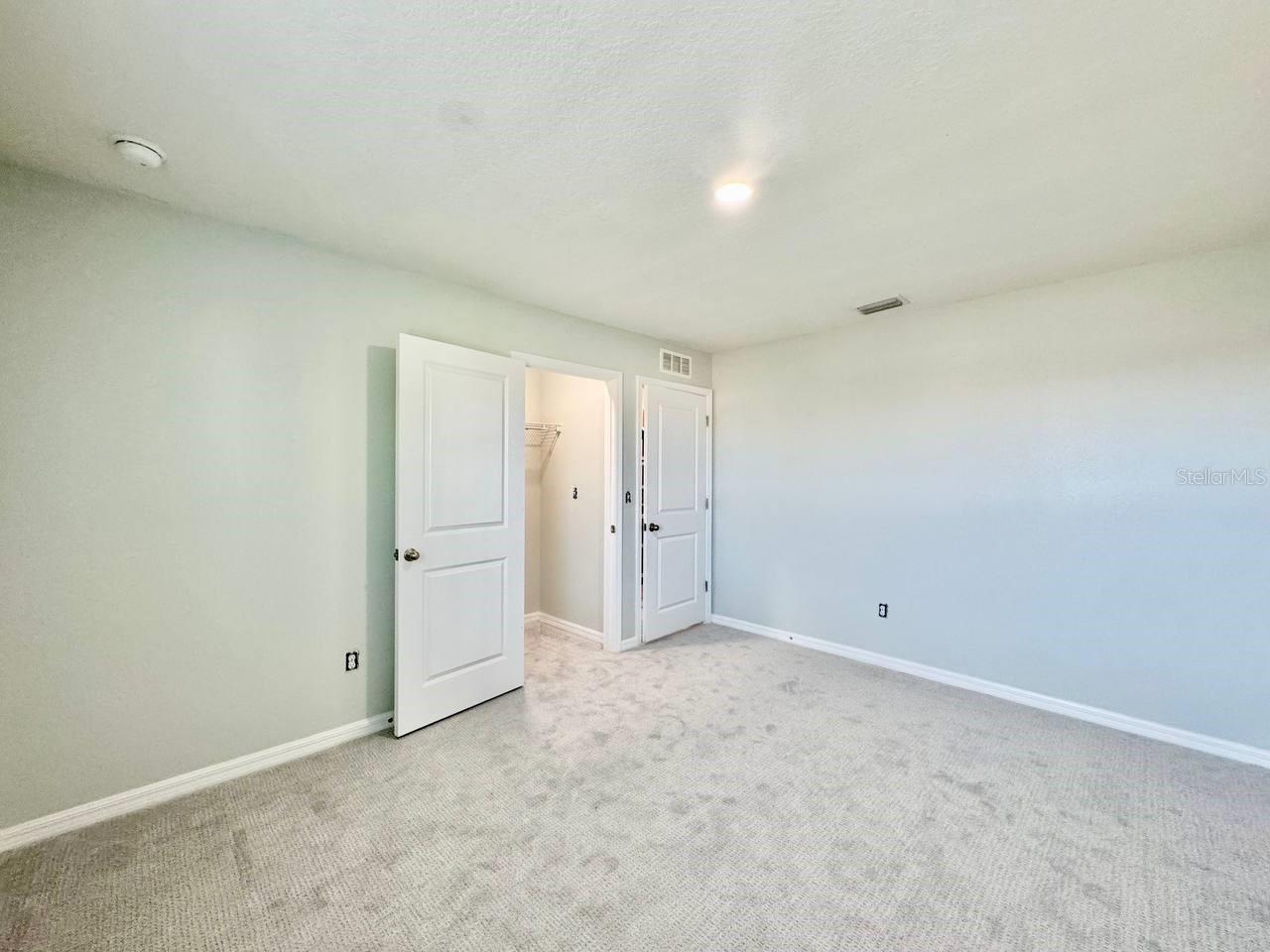 Image 26 of 44 For 35743 Hillbrook Avenue