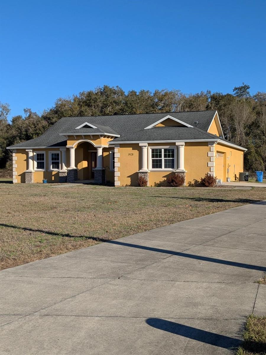 Image 2 of 20 For 1928 Casa Montego Place