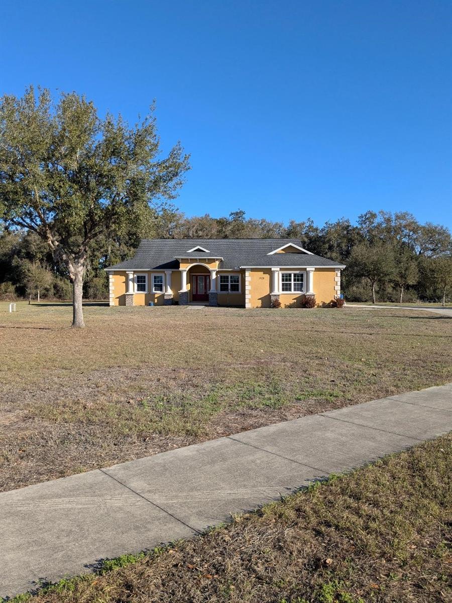 Image 3 of 20 For 1928 Casa Montego Place