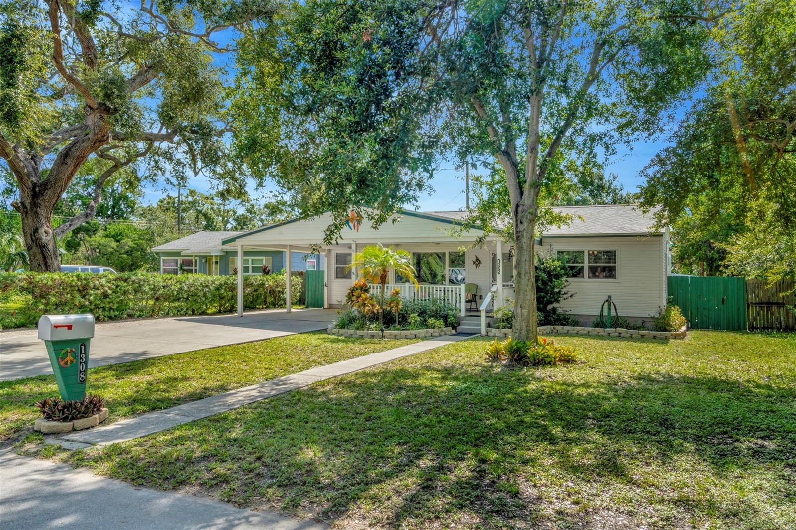 Image 2 of 40 For 1308 Hull Street S