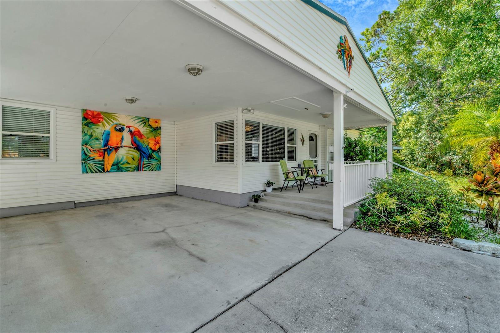 Image 5 of 40 For 1308 Hull Street S