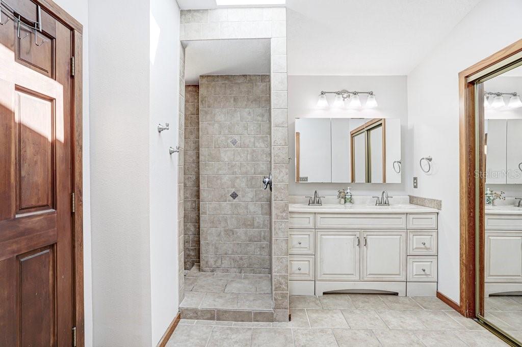 Image 31 of 77 For 12508 Twin Branch Acres Road